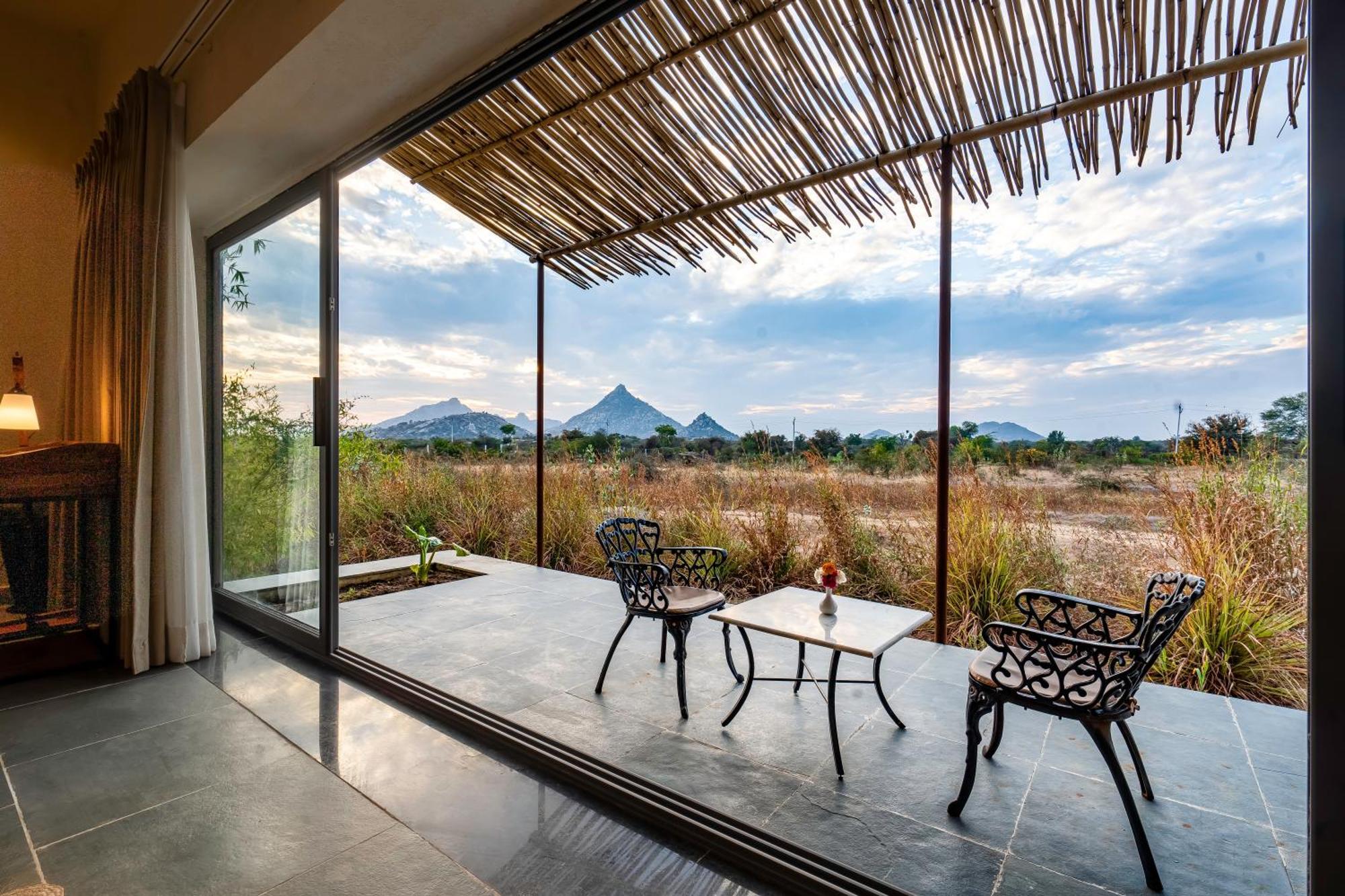 Отель Kurja Jawai Bisalpur Экстерьер фото